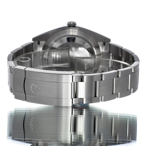Rolex Oyster Perpetual 124300